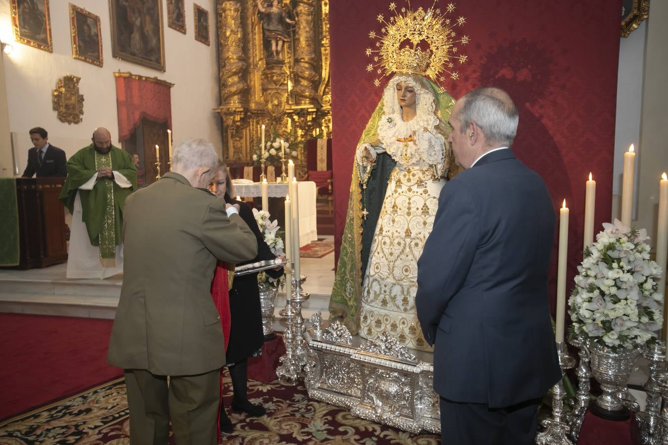 La imposición del fajín de general a la Esperanza de Córdoba, en imágenes