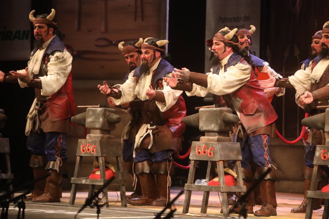 FOTOS: chirigota Los cabronísimos