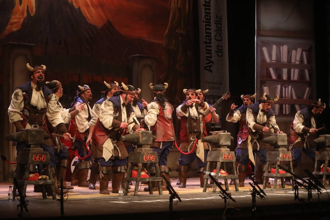 FOTOS: chirigota Los cabronísimos