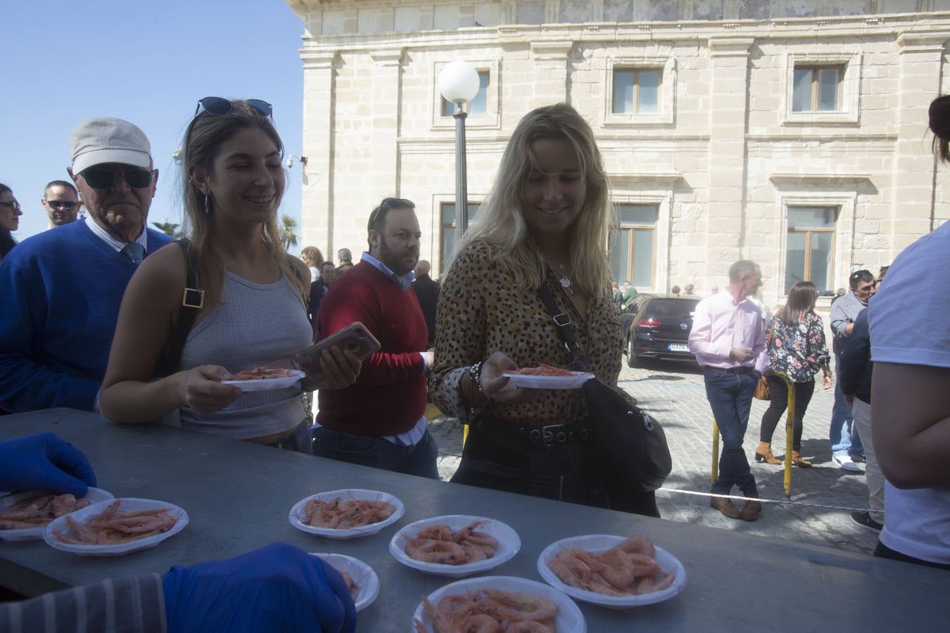 FOTOS: La Gambada de la Peña La tertulia de Doña Frasquita pone sabor al Carnaval de Cádiz