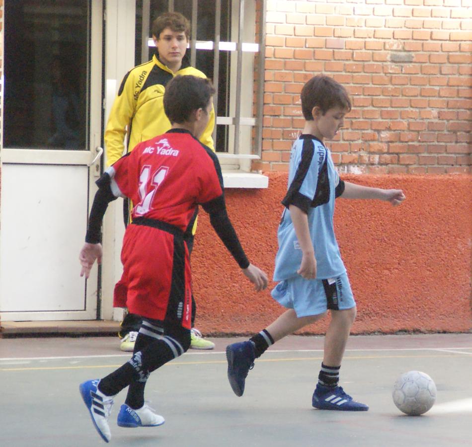 Las mejores imágenes del partido de fútbol sala entre Sagrada Familia Jorge Juan &quot;A&quot; y Nuestra Señora Consolación &quot;B&quot;