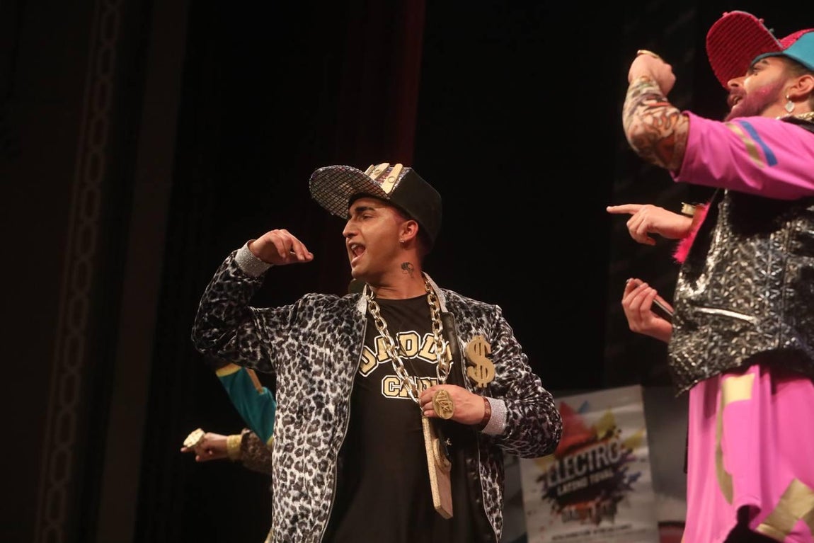 FOTOS: chirigota Daddy Cadi en el COAC 2019