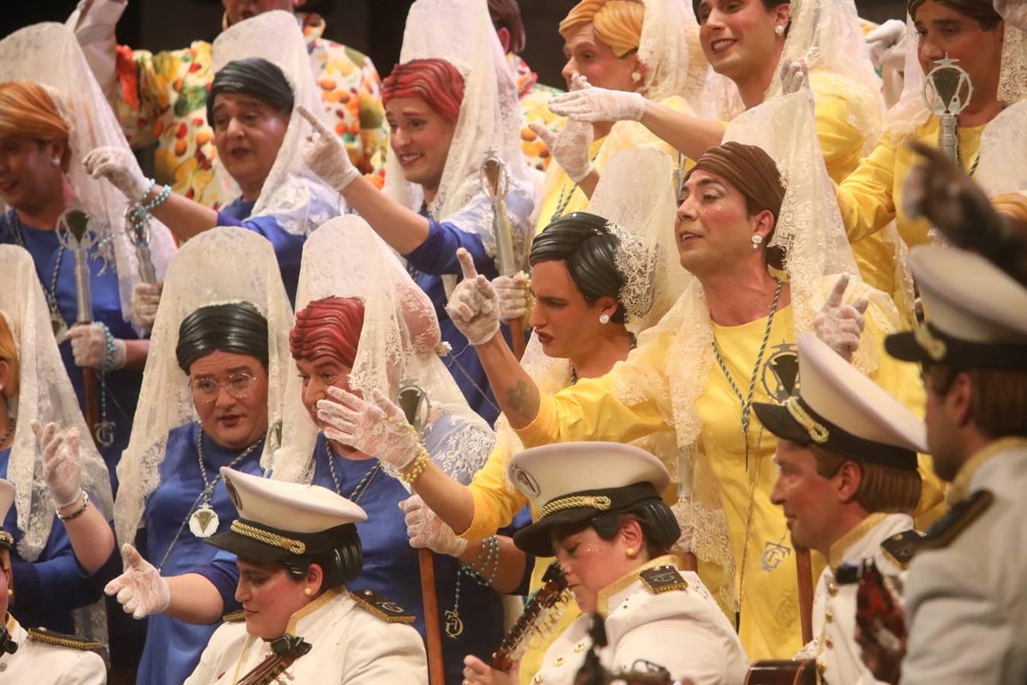 FOTOS: coro Siguiendo tus pasos, Cádiz