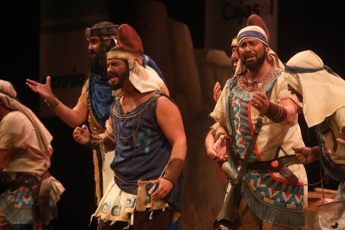 FOTOS: Comparsa La Tierra Prometida en el COAC 2019