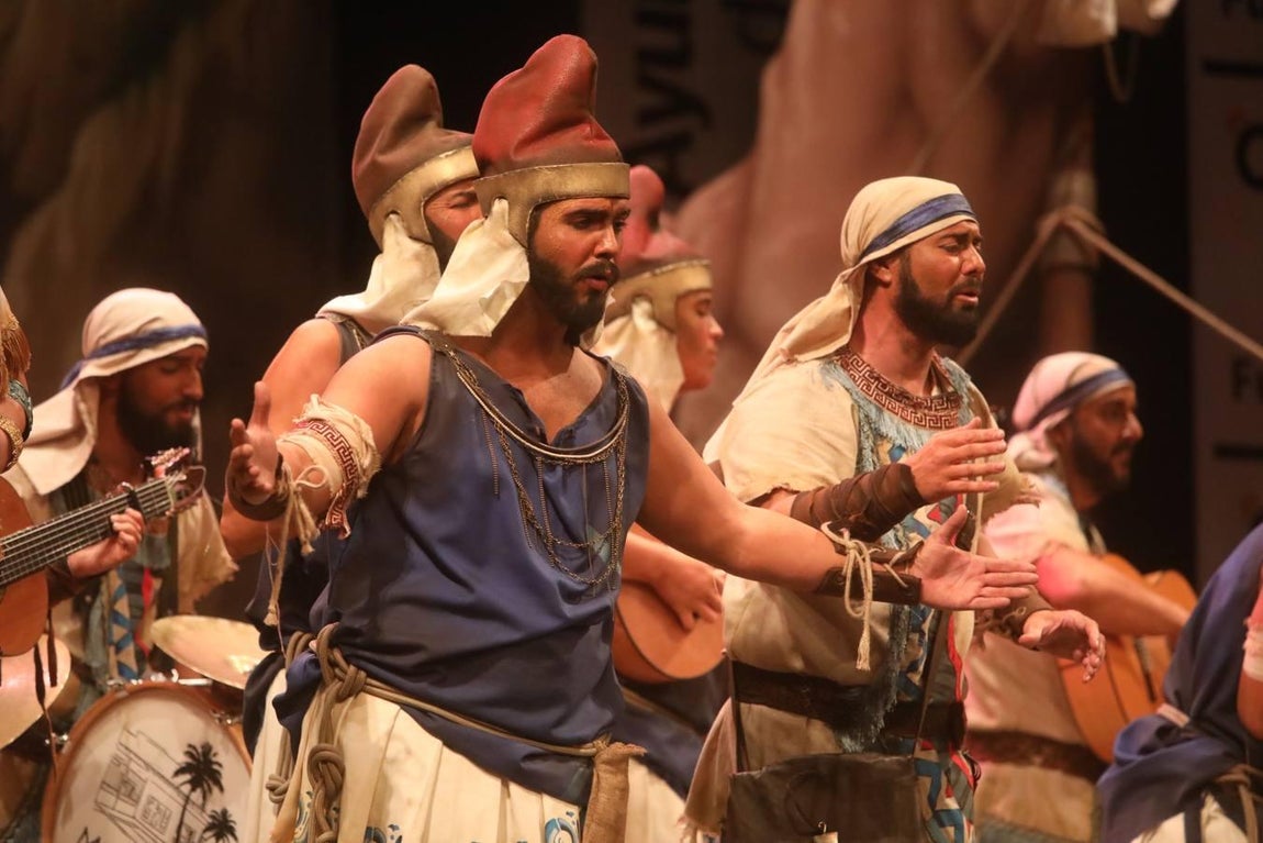 FOTOS: Comparsa La Tierra Prometida en el COAC 2019