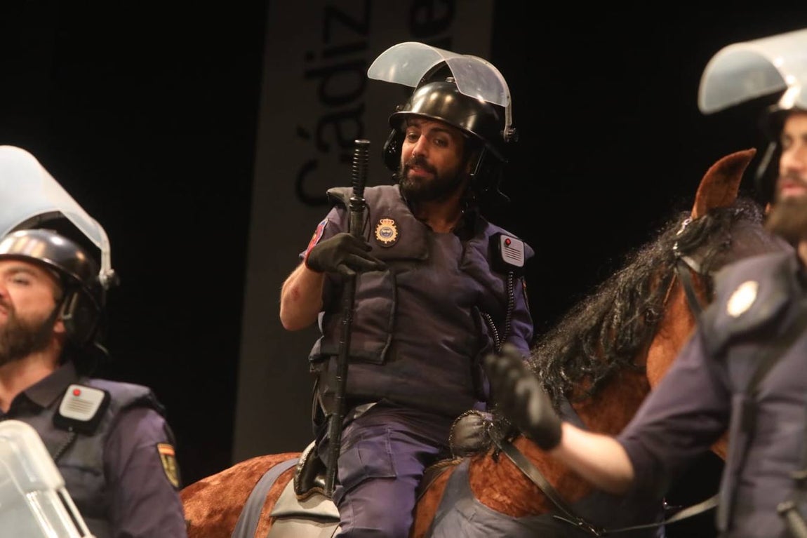 FOTOS: chirigota Los jarabe de palo