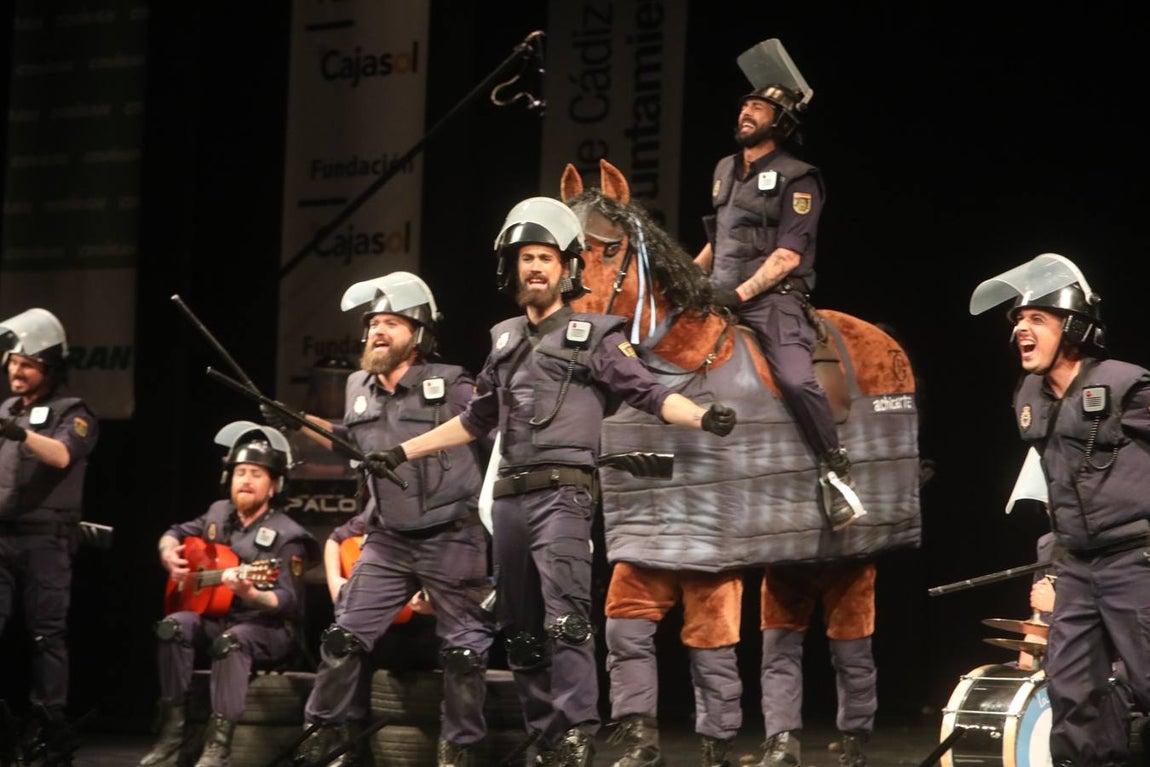 FOTOS: chirigota Los jarabe de palo