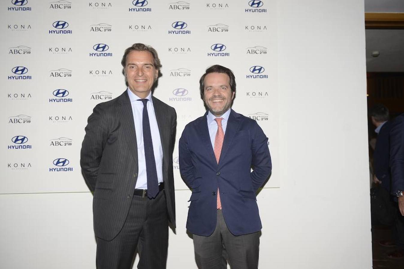 Jorge Belzunce y Javier de La Calzada, de Mitsubishi. 