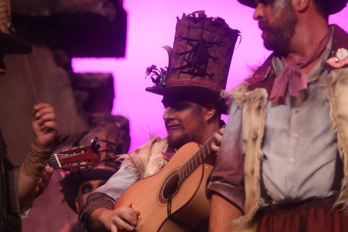 FOTOS: Comparsa La manada en el COAC 2019