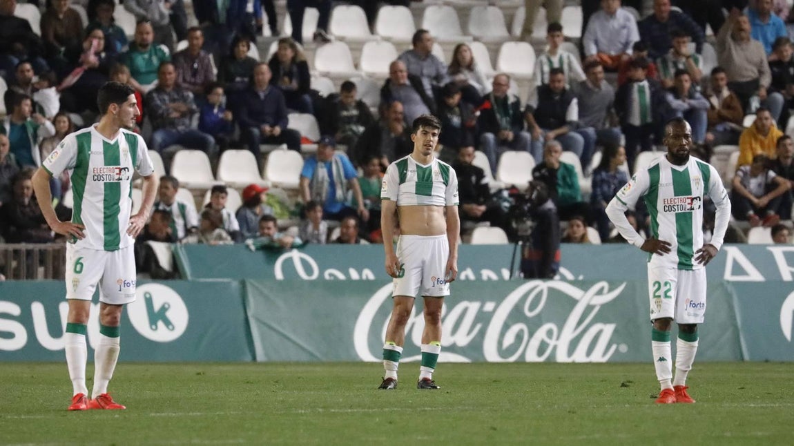 Las mejores jugadas del Córdoba-Málaga, en imágenes