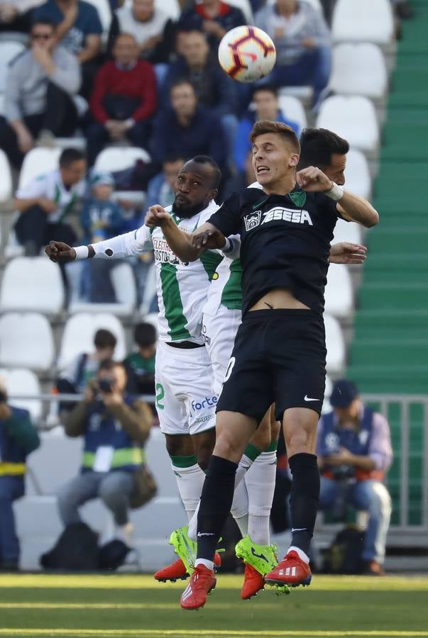 Las mejores jugadas del Córdoba-Málaga, en imágenes
