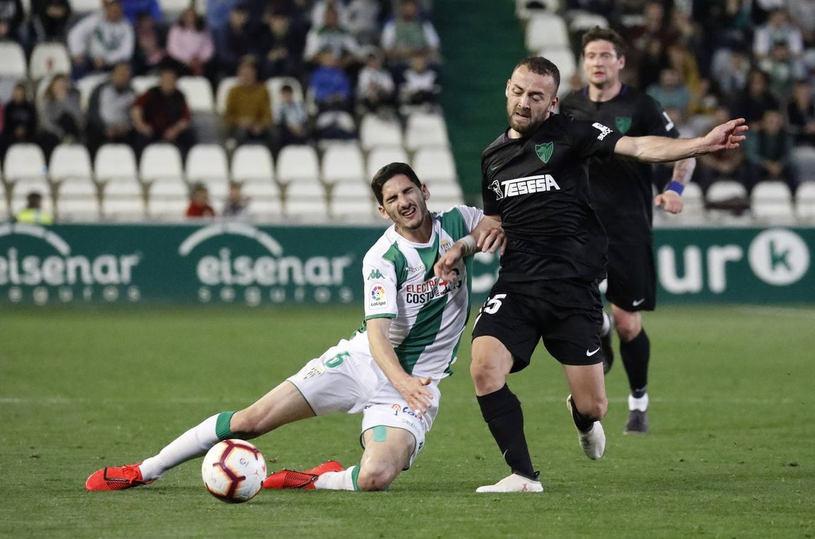 Las mejores jugadas del Córdoba-Málaga, en imágenes