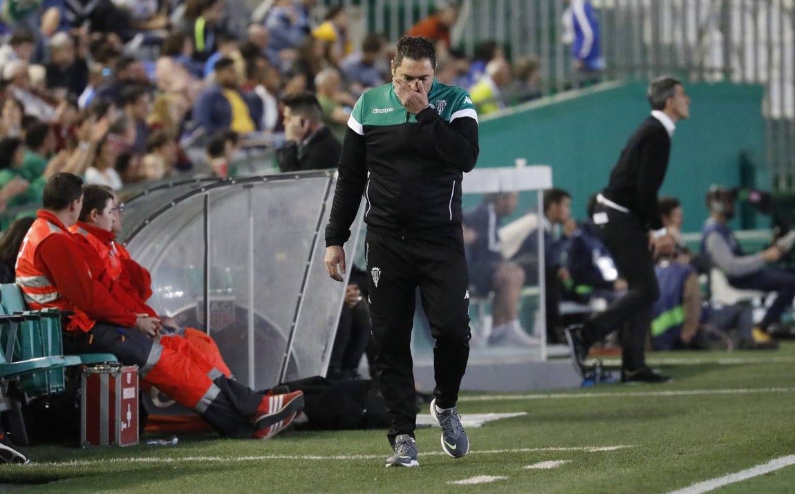 Las mejores jugadas del Córdoba-Málaga, en imágenes