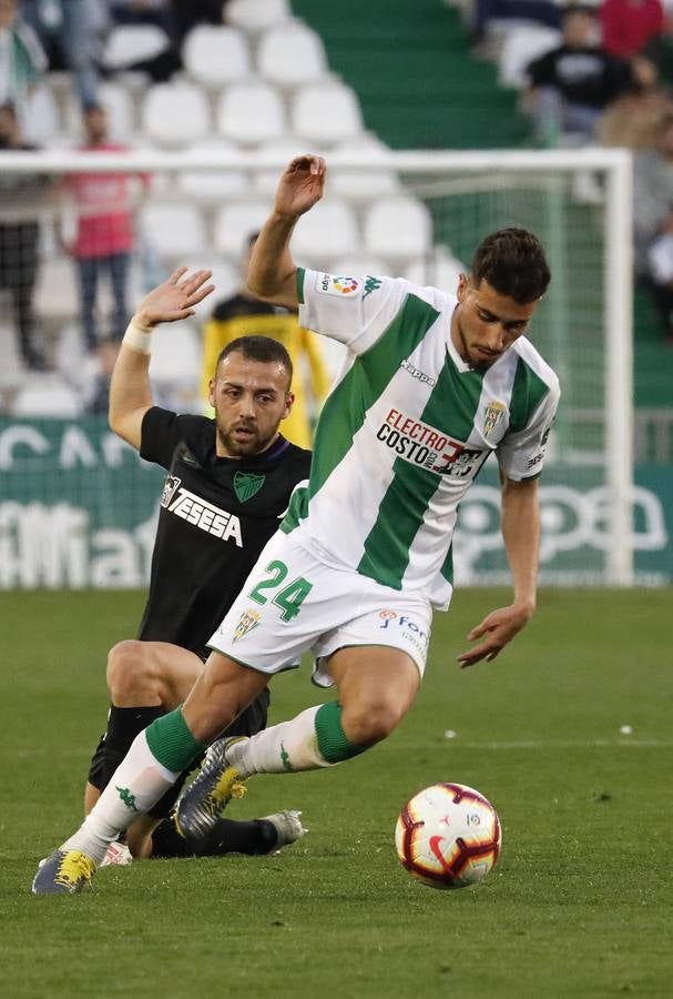 Las mejores jugadas del Córdoba-Málaga, en imágenes