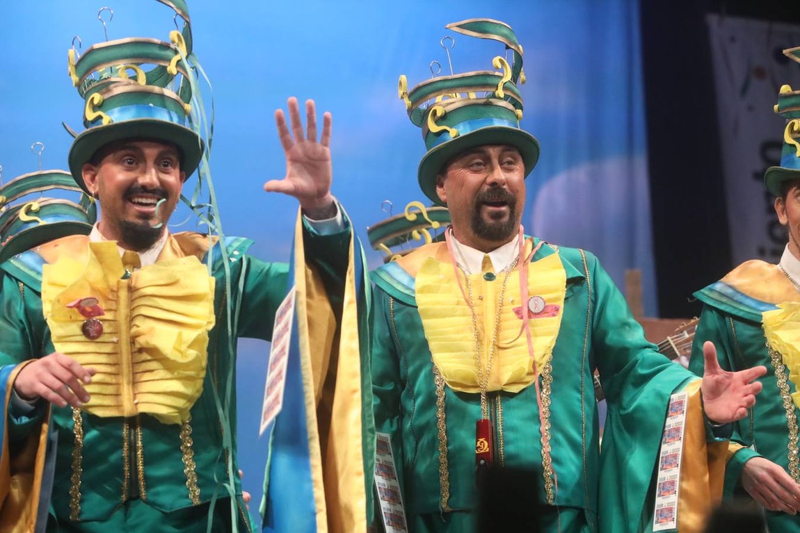 FOTOS: Chirigota Cosas del destino en el COAC 2019