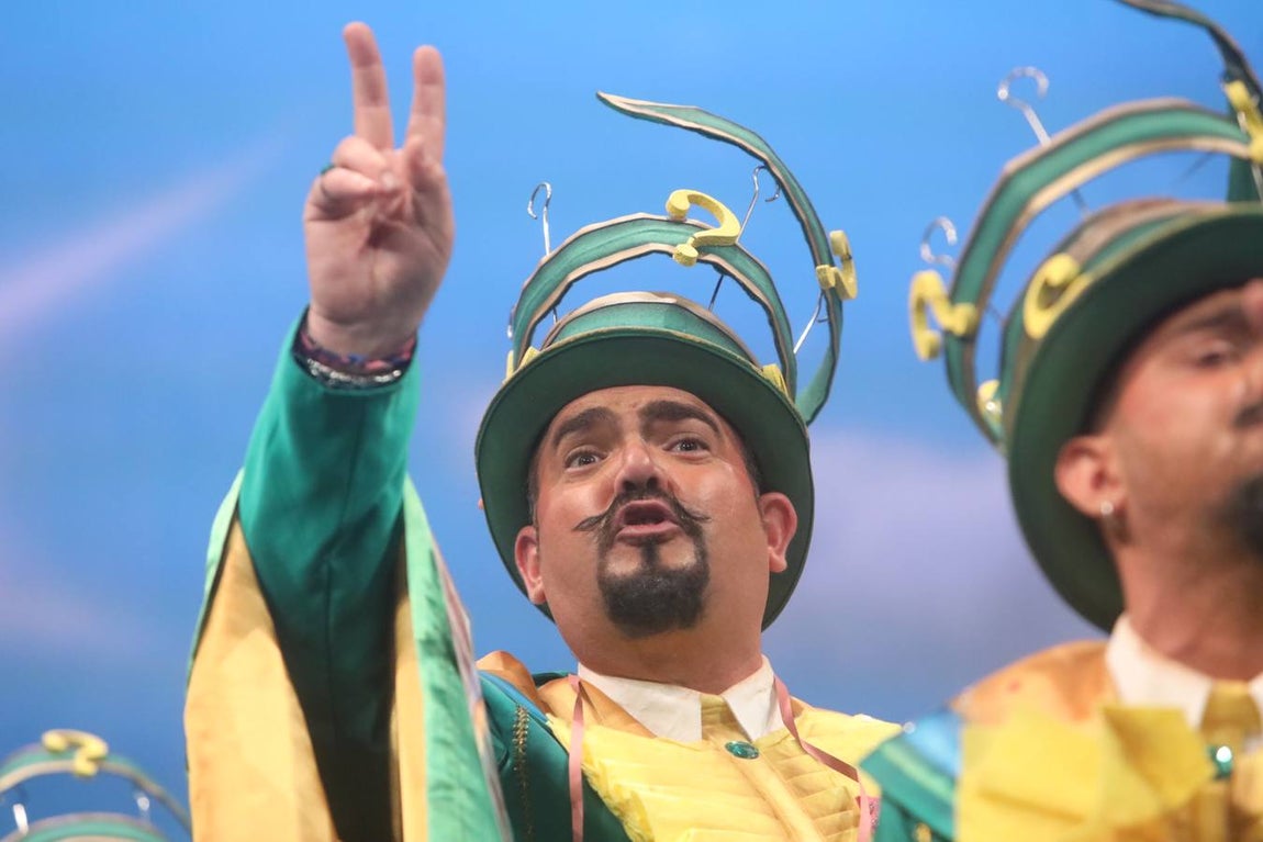 FOTOS: Chirigota Cosas del destino en el COAC 2019