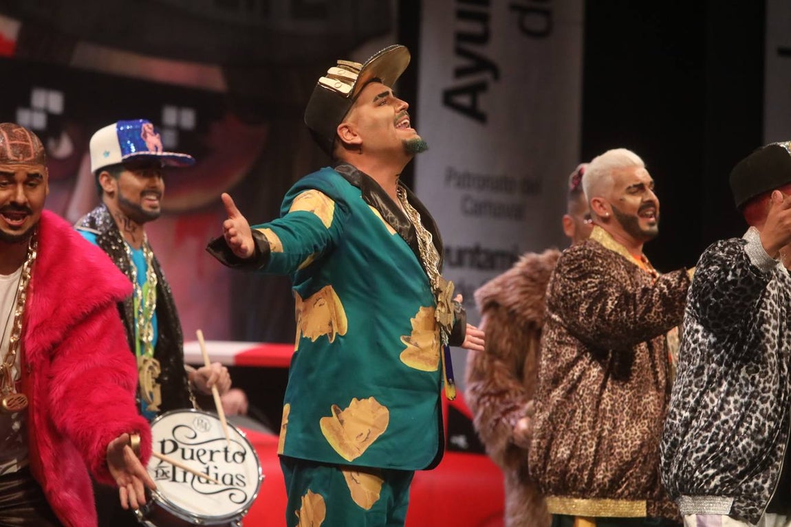 FOTOS: chirigota Daddy Cadi en el COAC 2019