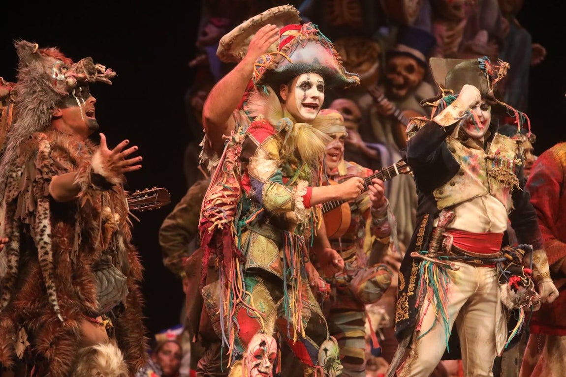 FOTOS: comparsa Los carnívales