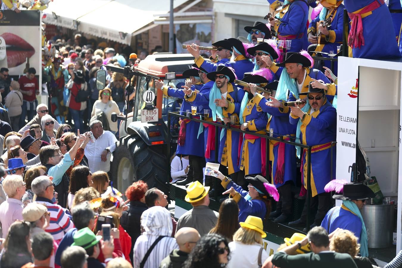 FOTOS: Los coros toman Cádiz en un segundo asalto