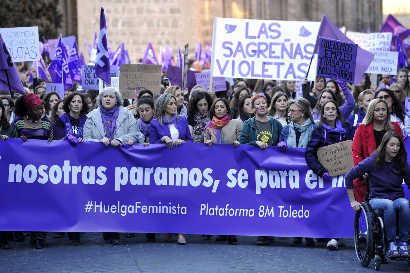 Multitudinaria manifestación en Toledo con motivo del 8-M