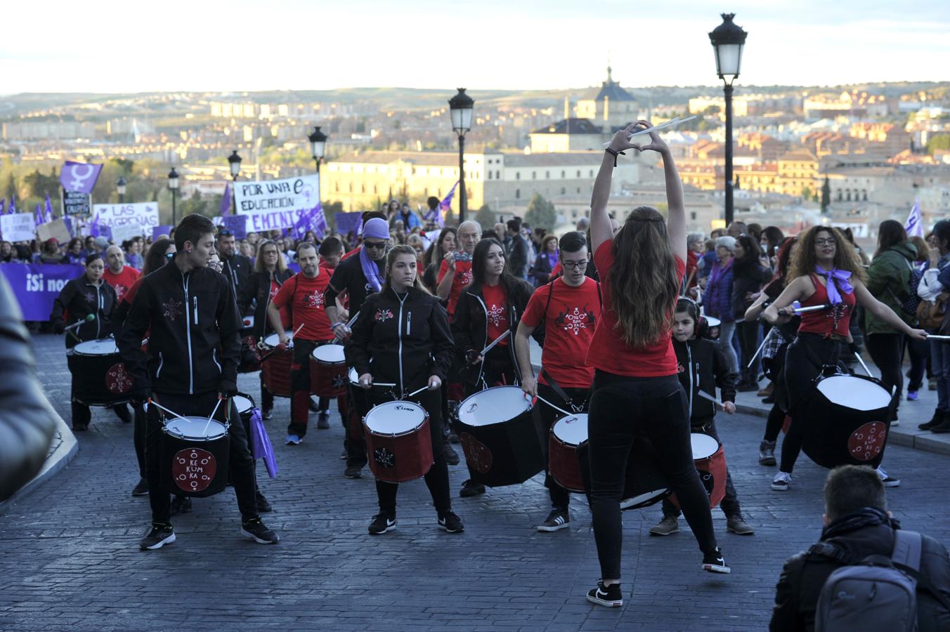 Multitudinaria manifestación en Toledo con motivo del 8-M