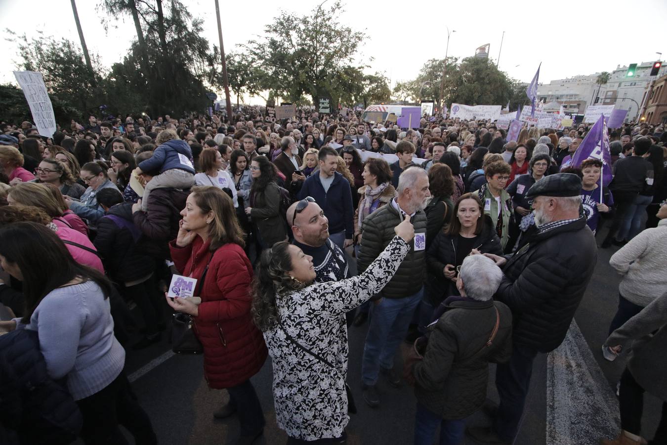 Fotogalería: Así fue la manifestación del 8M en Sevilla