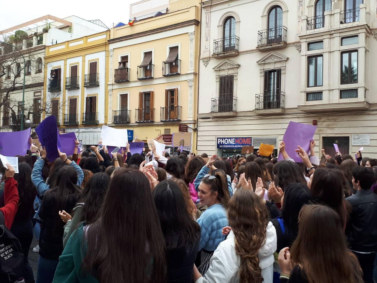 Fotogalería: Así ha sido la mañana del 8M en Sevilla