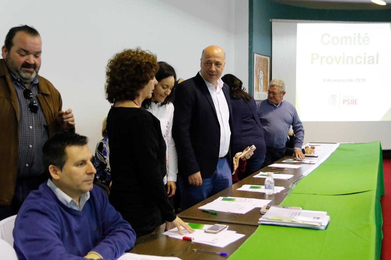 El tenso comité provincial de las listas del PSOE en Córdoba, en imágenes