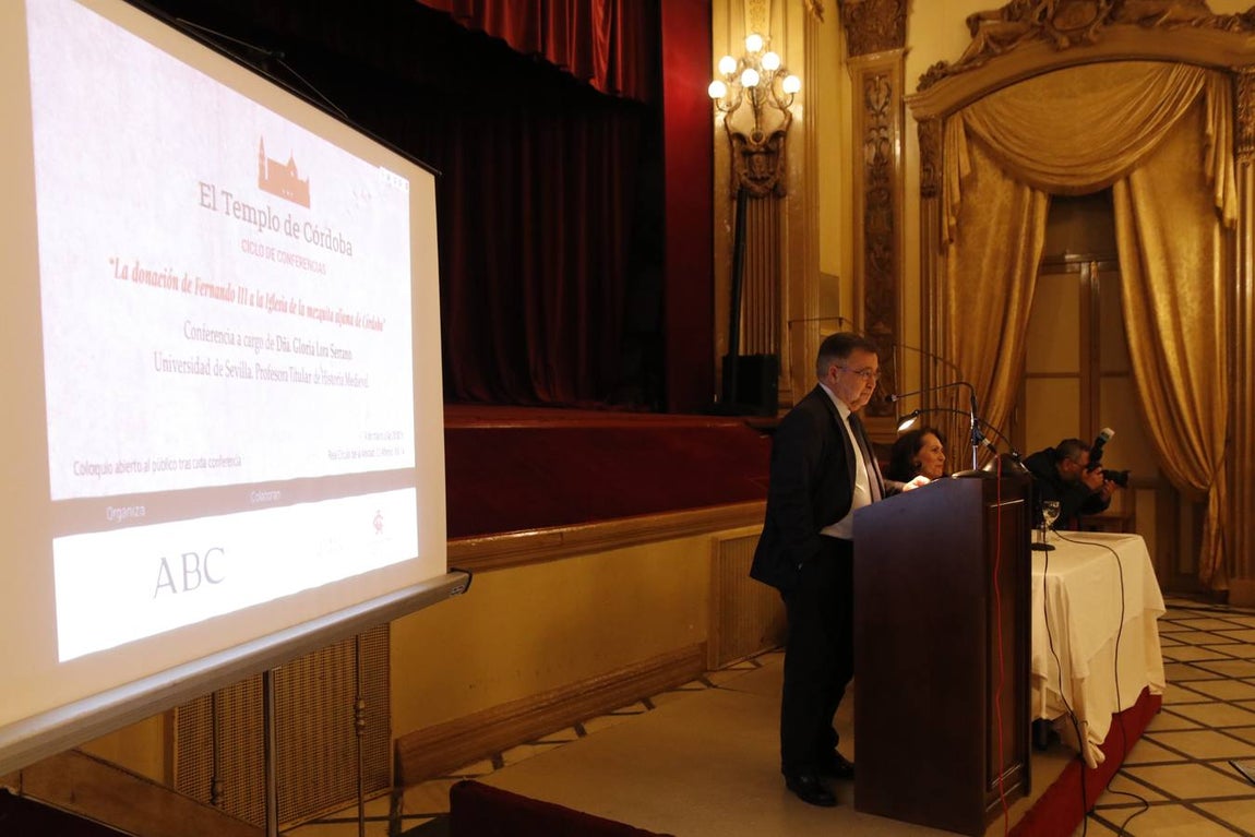 La conferencia de Gloria Lora en Córdoba, en imágenes