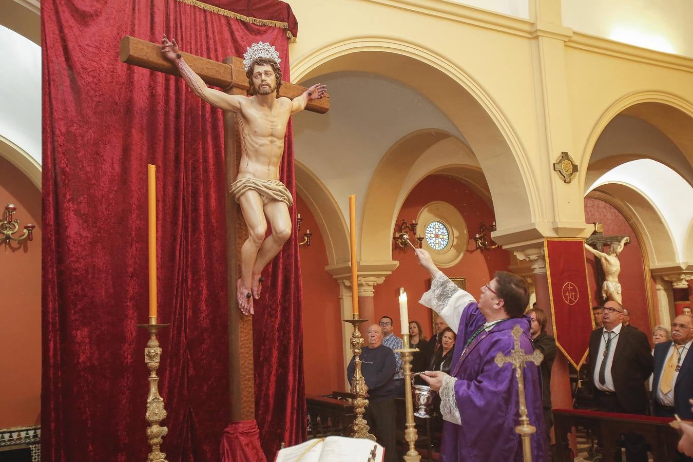 La bendición de la nueva imagen de San Dimas en Córdoba, en imágenes