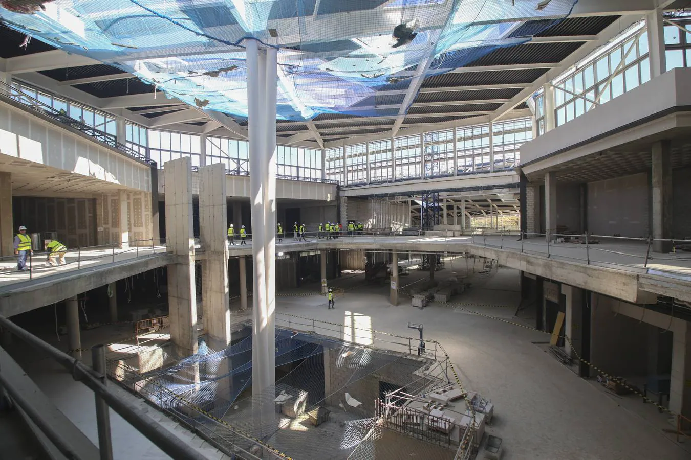 En imágenes, estado actual de las obras del centro comercial Lagoh de Palma Altas