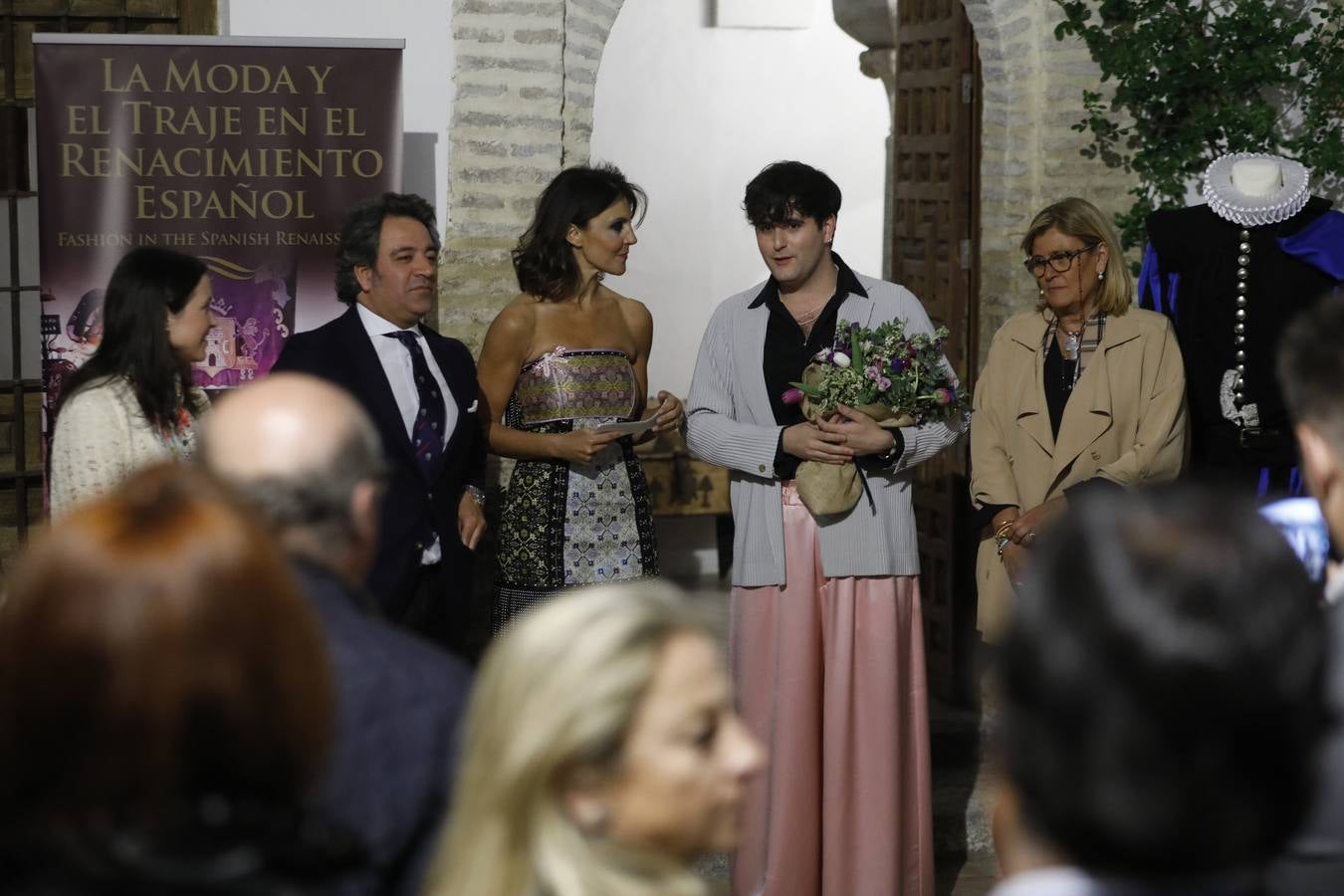 La exposición de trajes del Renacimiento en Córdoba, en imágenes