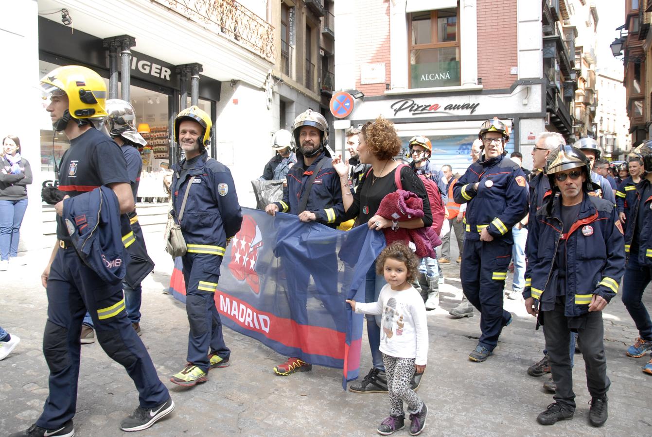 Los bomberos de la región protestan en Toledo