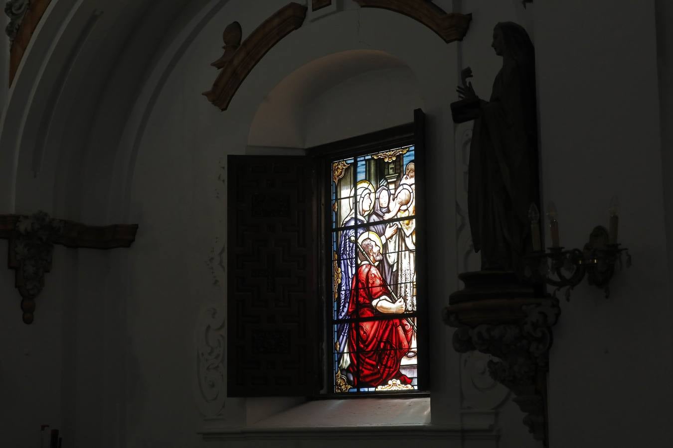 Los secretos de la capilla de la Asunción, en el Instituto Góngora de Córdoba, en imágenes