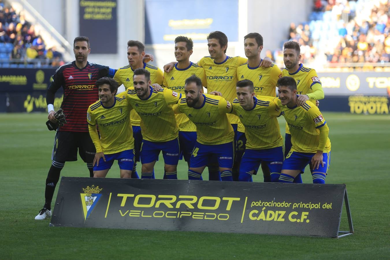 FOTOS: Cádiz CF - Córdoba CF en Carranza