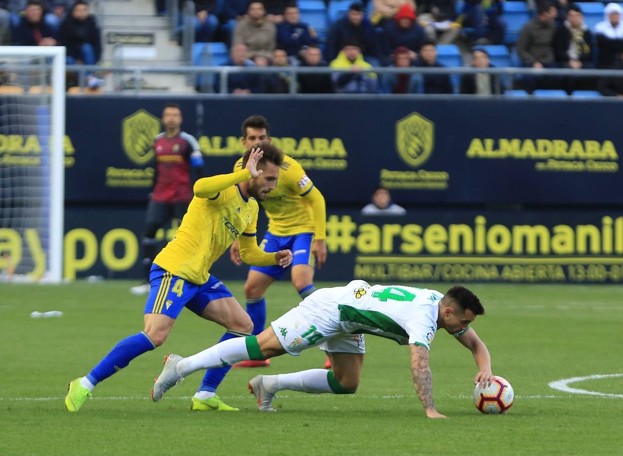 FOTOS: Cádiz CF - Córdoba CF en Carranza