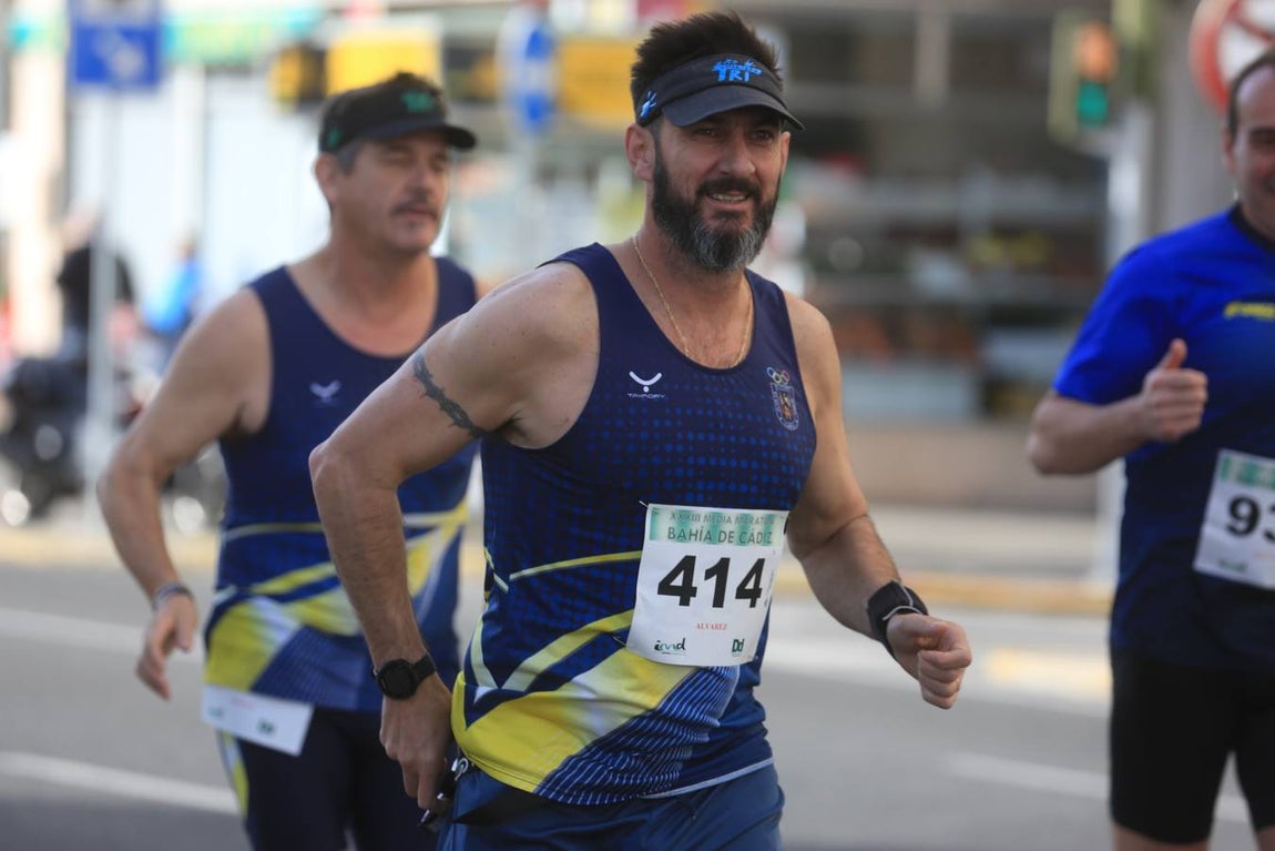 FOTOS: Búscate en la Media Maratón Bahía de Cádiz 2019