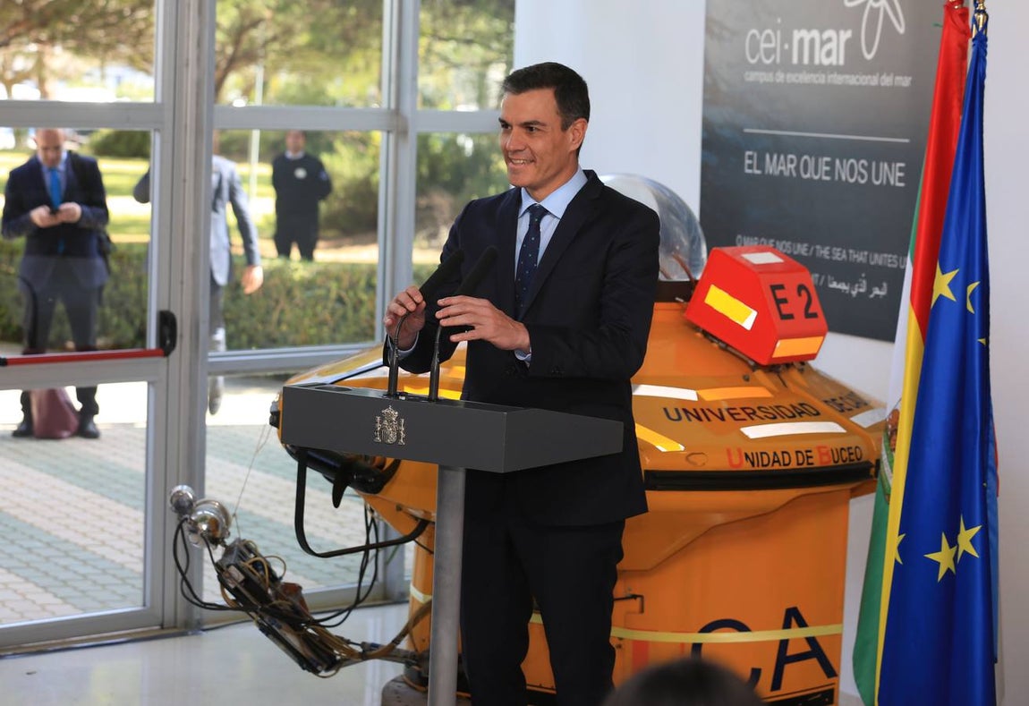 Las fotos de la visita de Pedro Sánchez a Cádiz