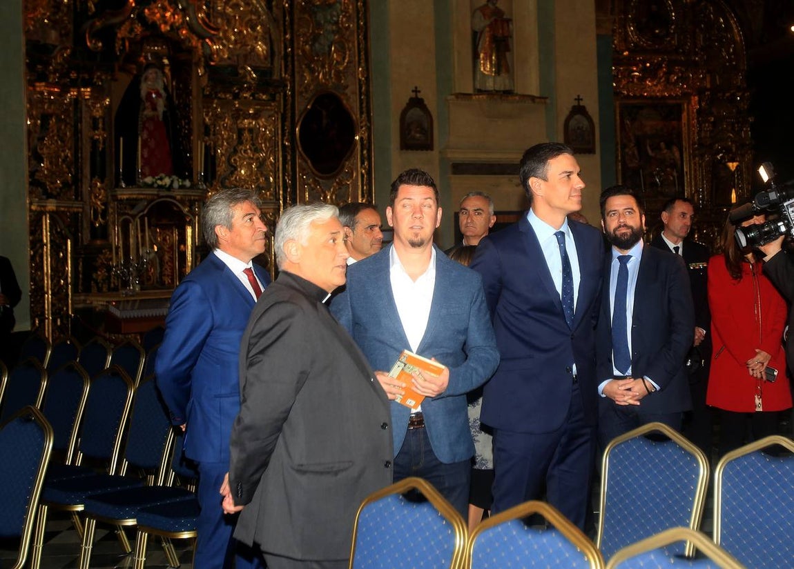 Las fotos de la visita de Pedro Sánchez a Cádiz