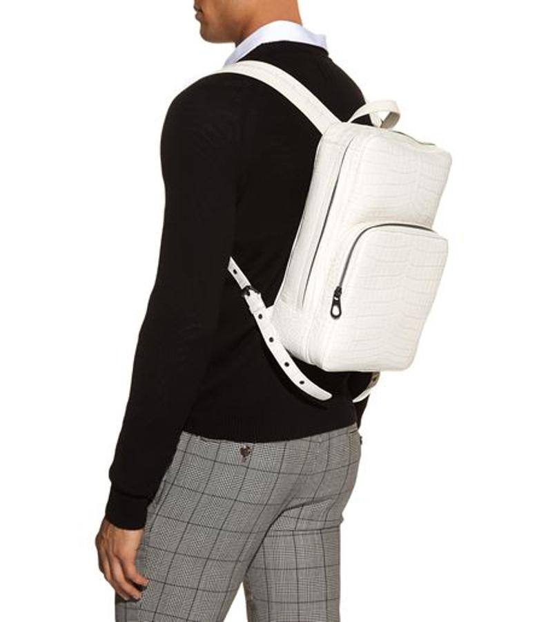Crocodile. La mochila más lujosa diseñada en elegante piel de cocodrilo. Precio: 29.000 euros