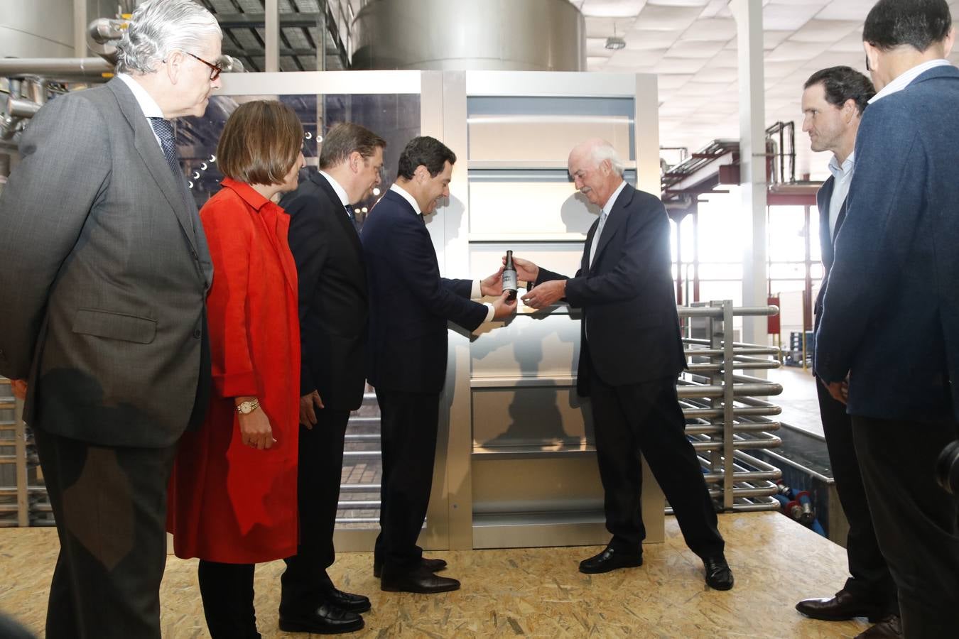 La inauguración del centro de cerveza artesanal de Mahou en Córdoba, en imágenes