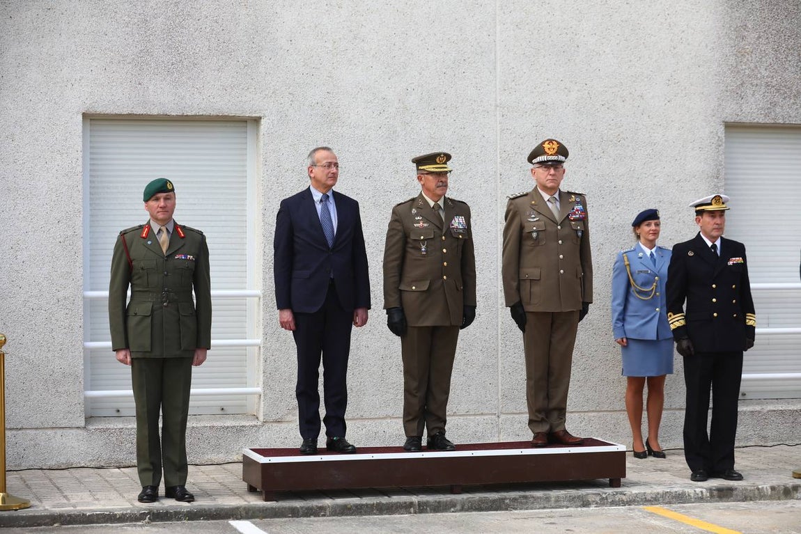En imágenes: Traspaso de mando del Cuartel General de la operación &#039;Atalanta&#039;, de Northwood a Rota