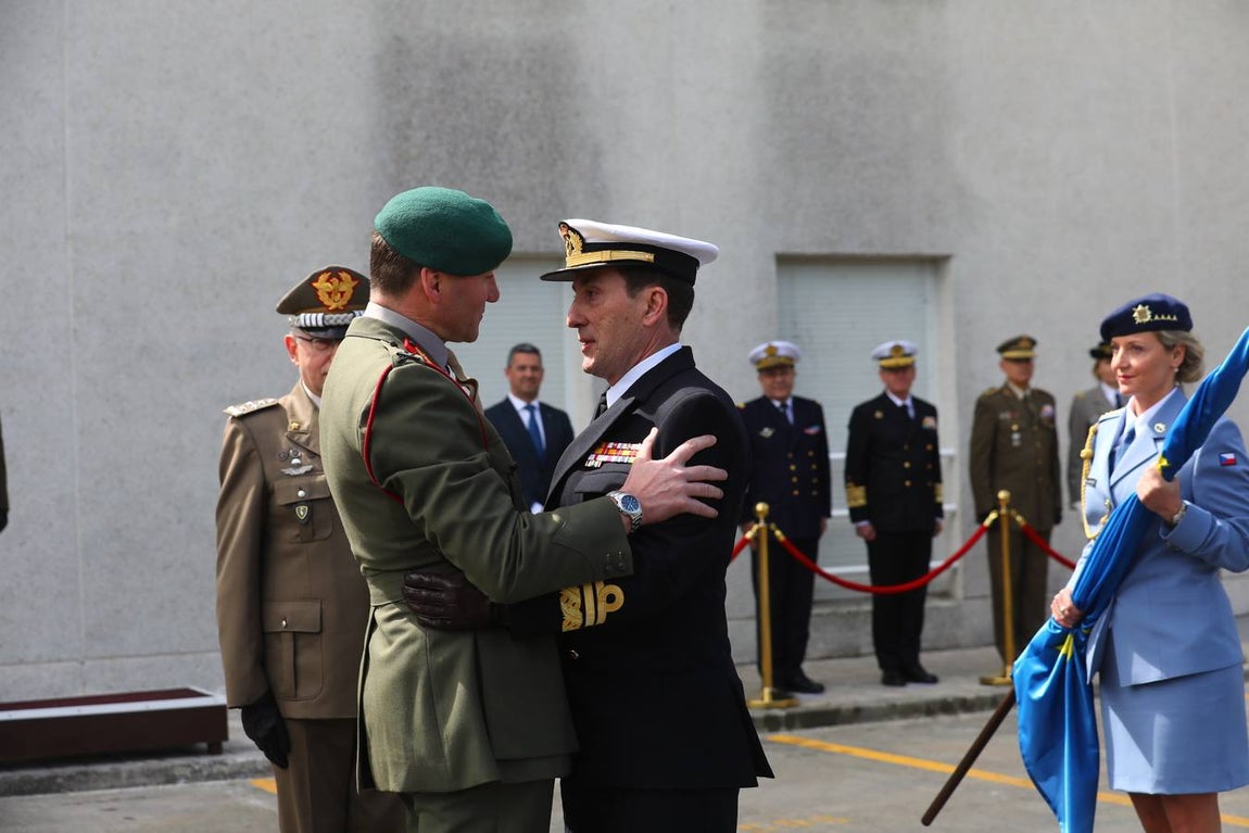 En imágenes: Traspaso de mando del Cuartel General de la operación &#039;Atalanta&#039;, de Northwood a Rota