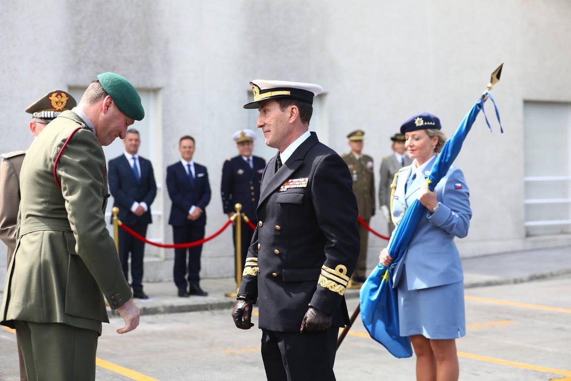 En imágenes: Traspaso de mando del Cuartel General de la operación &#039;Atalanta&#039;, de Northwood a Rota
