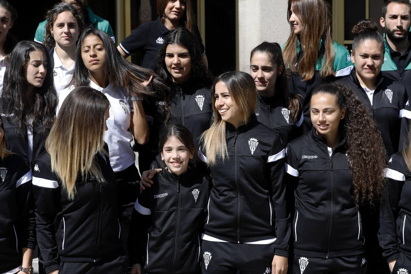 La recepción al Córdoba CF femenino, en imágenes