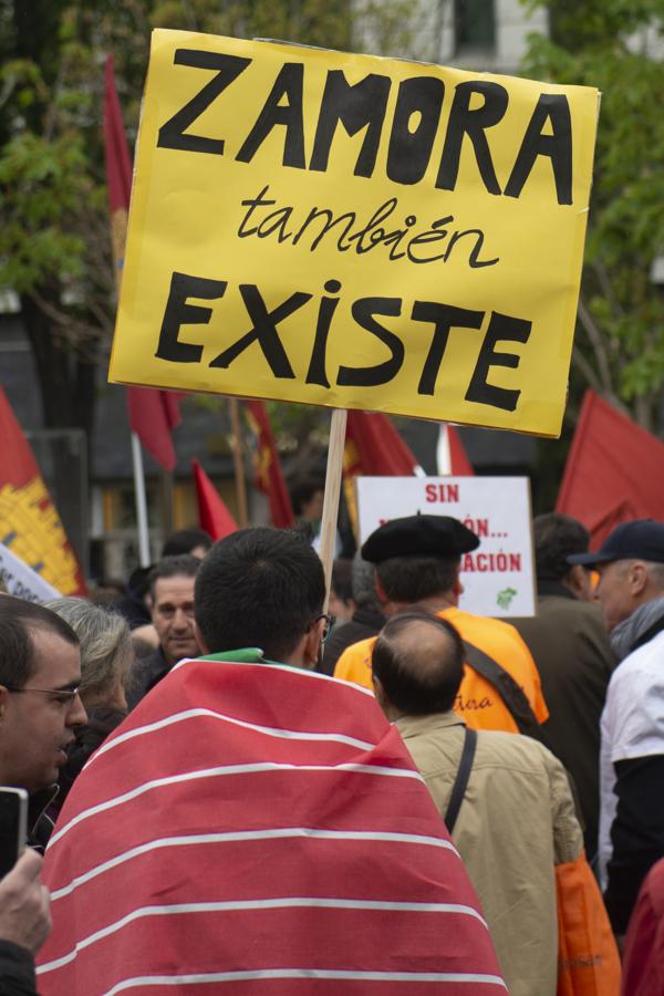 En imágenes: La manifestación contra la despoblación rural en España