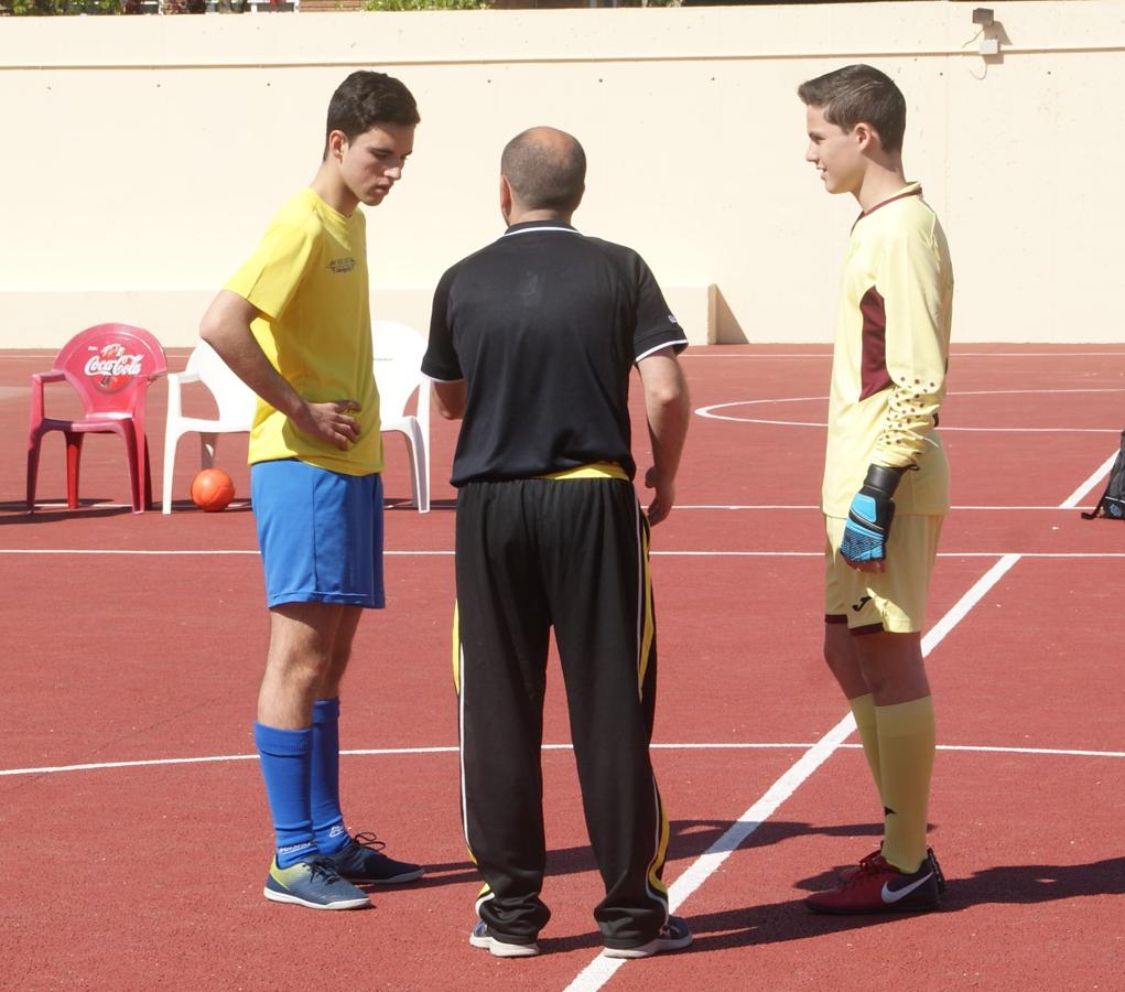 Las mejores imágenes del partido entre Institución La Salle y Jesús Maestro &quot;B&quot;