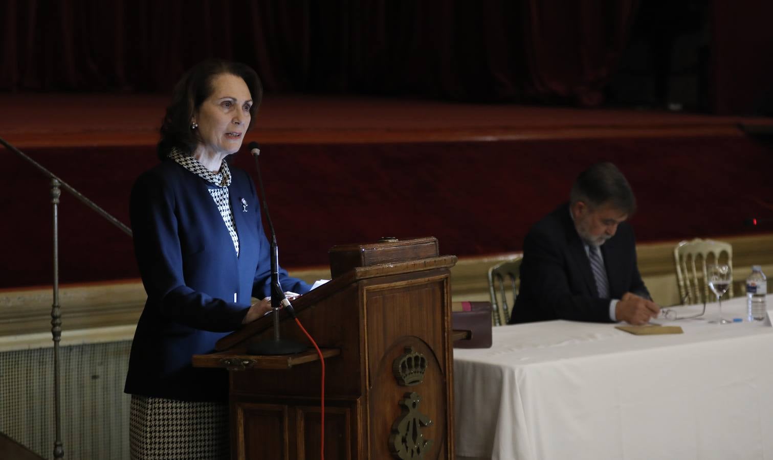 La conferencia de José Calvo Poyato en el foro «El Templo de Córdoba», en imágenes