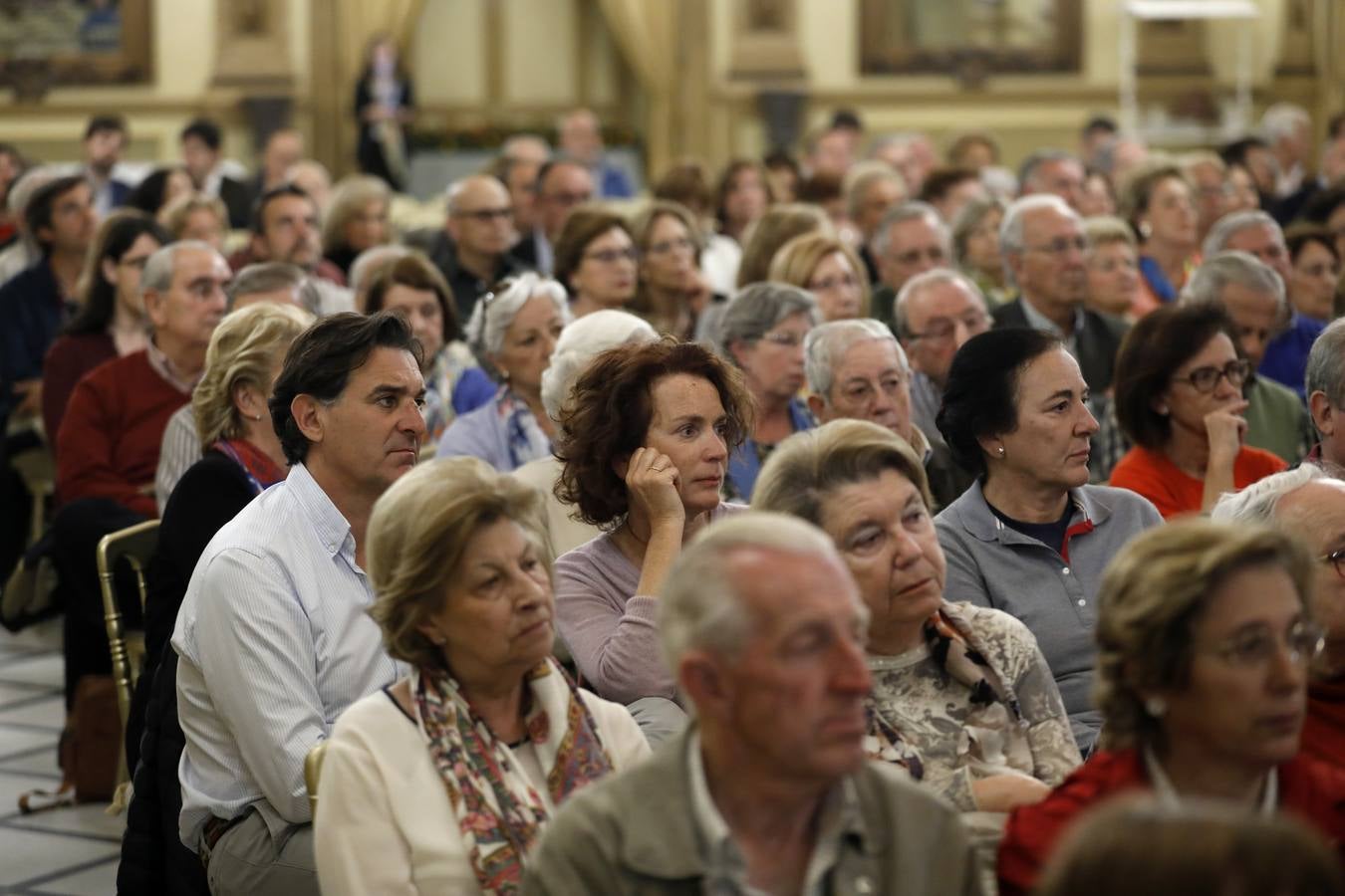 La conferencia de José Calvo Poyato en el foro «El Templo de Córdoba», en imágenes