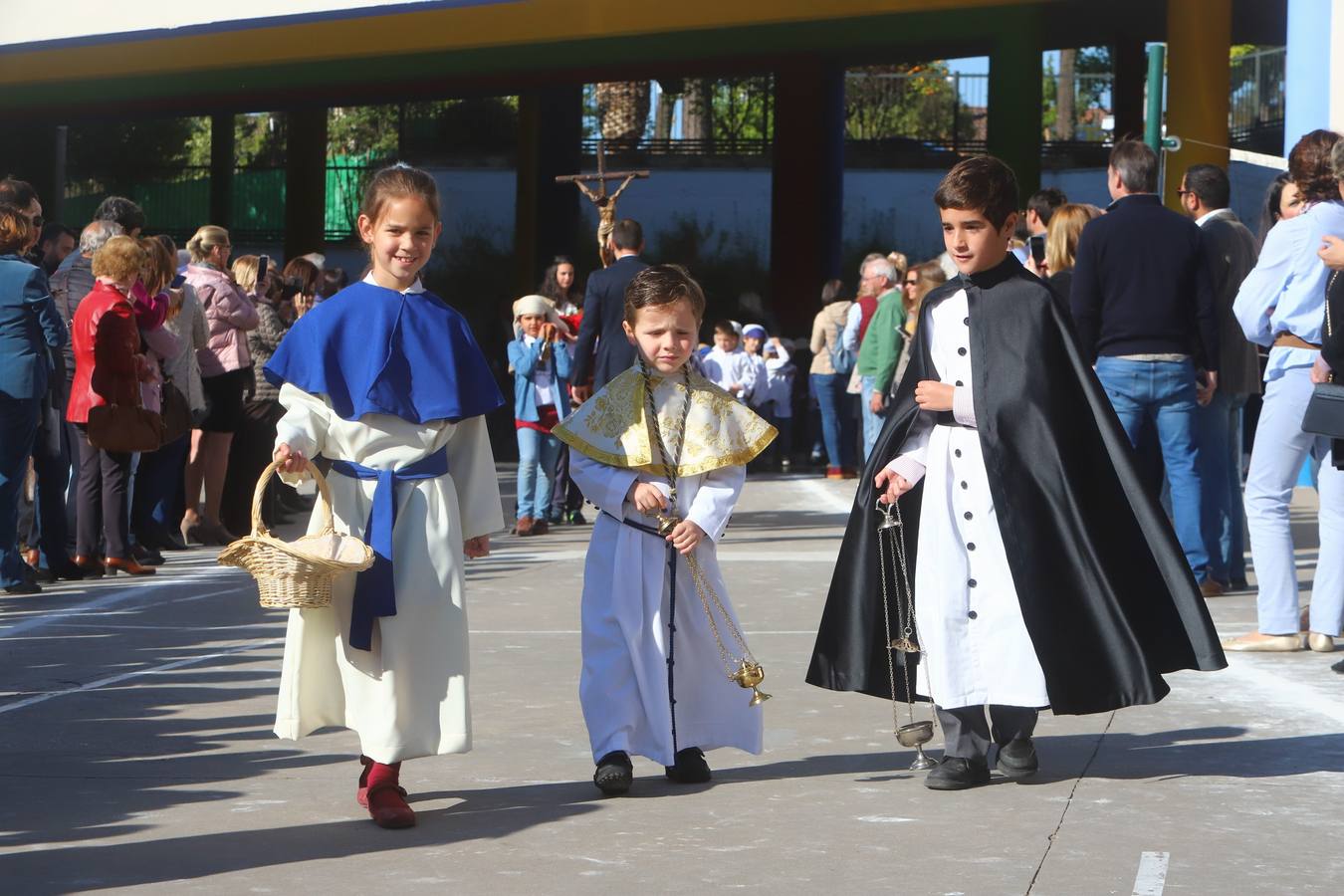 La Semana Santa «chiquita» del colegio La Salle de Córdoba, en imágenes